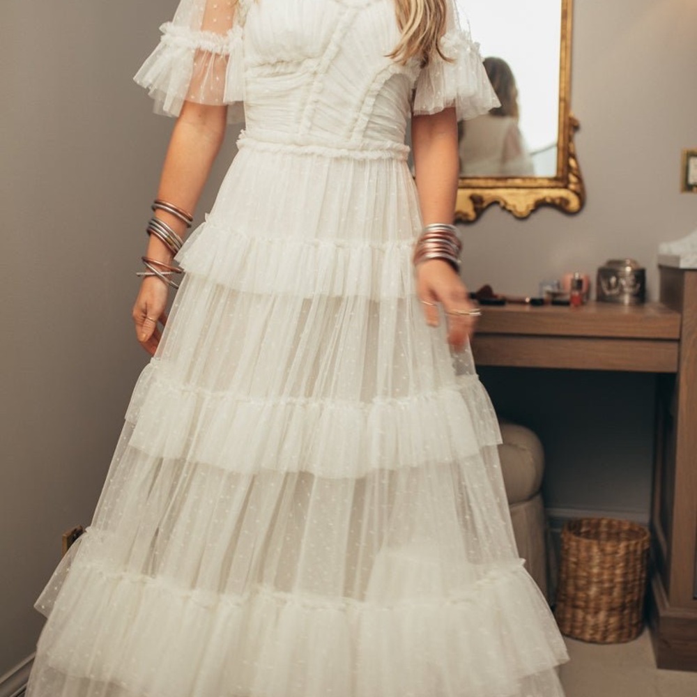 Ivy City Co Whimsical Dress in White | Size M